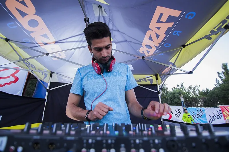 Warm-Up Duty: The Loneliest Gig Behind the Decks